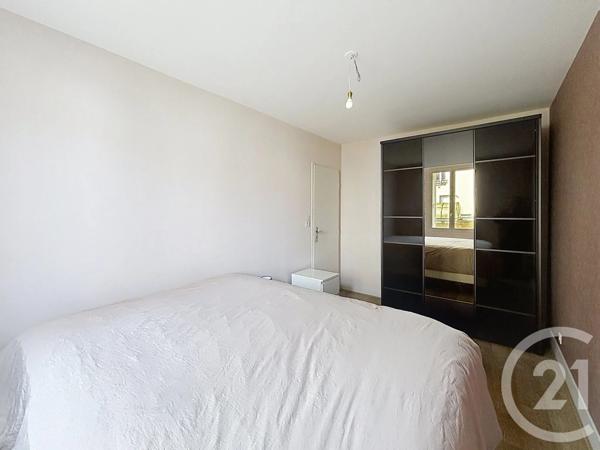 Appartement F4 à vendre  4 pièces - 90 m 2   BAR SUR AUBE  - 10