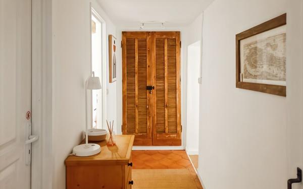 Maison à vendre    9 pièces •  Uzès