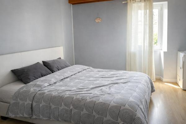 Maison de village en pierre T5