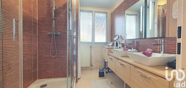 Maison à vendre 5 pièces 115 m² Élancourt