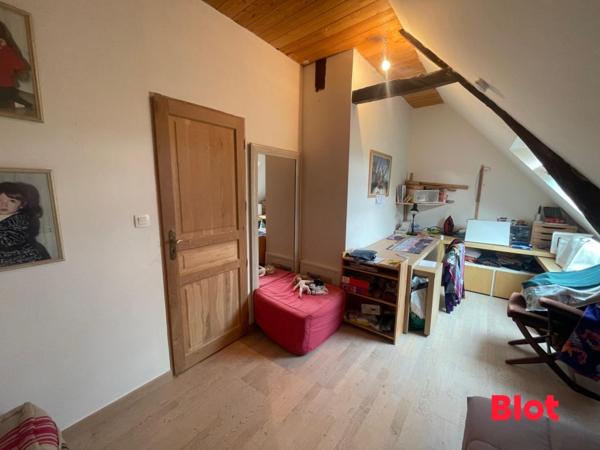 Maison 6 pièce(s)