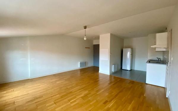 Appartement à louer    2 pièces • 48,24 m2 La Rochelle