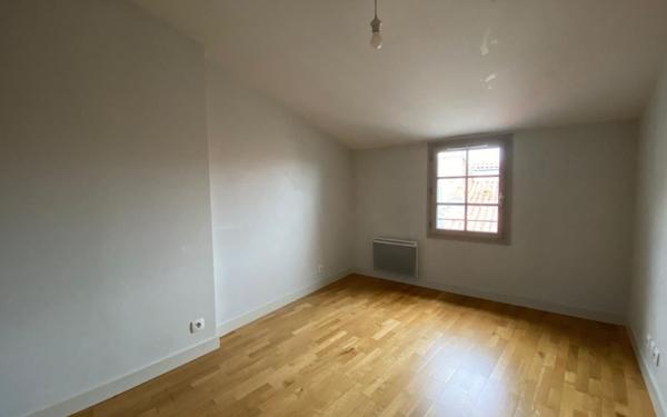 Appartement à louer    2 pièces • 48,24 m2 La Rochelle