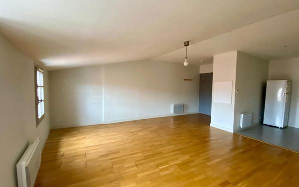 Appartement à louer    2 pièces • 48,24 m2 La Rochelle