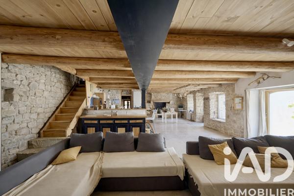 Maison à vendre 4 pièces 160 m² Saint-Étienne-Lardeyrol