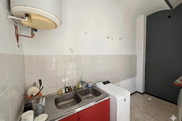 Immeuble à vendre à Meyrannes Autres biens de l'agent