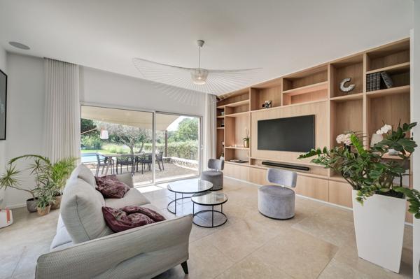 Vente Maison de luxe Aix-en-Provence 6 Pièces 210 m²