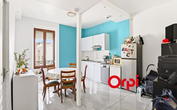 Appartement à vendre    3 pièces • 48,50 m2 Oullins