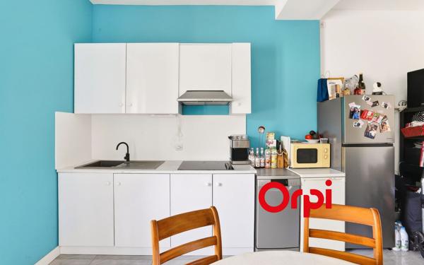 Appartement à vendre    3 pièces • 48,50 m2 Oullins