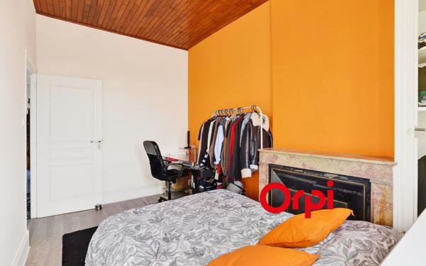 Appartement à vendre    3 pièces • 48,50 m2 Oullins