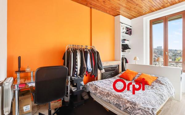 Appartement à vendre    3 pièces • 48,50 m2 Oullins