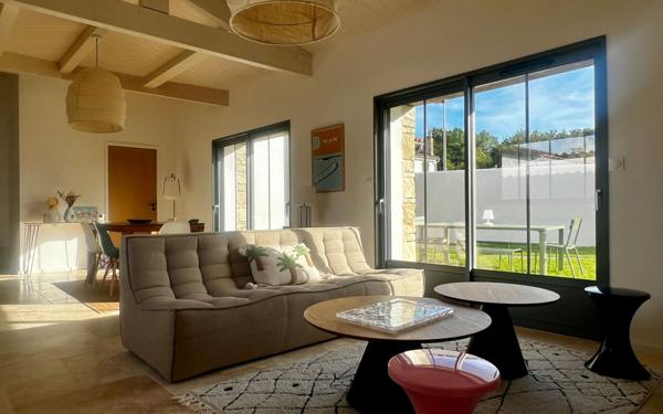 Maison à vendre    4 pièces •  Le Bois-Plage-en-Ré