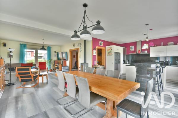 Maison à vendre 7 pièces 171 m² Bertrange