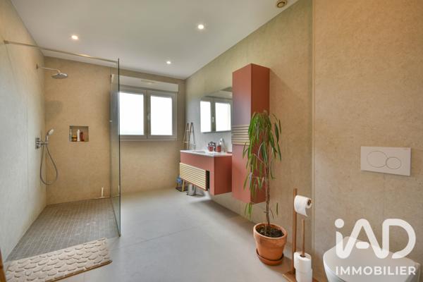 Maison à vendre 7 pièces 171 m² Bertrange