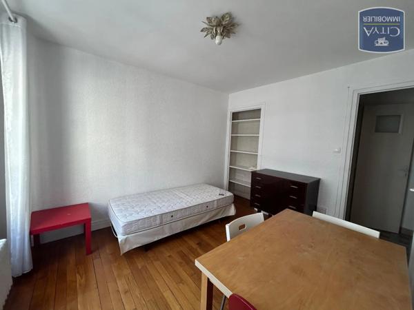 Appartement à louer 2 pièces 36.54m² Chambéry (73000)