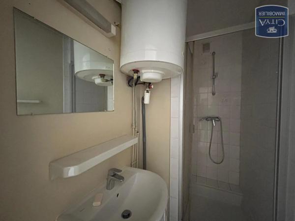 Appartement à louer 2 pièces 36.54m² Chambéry (73000)