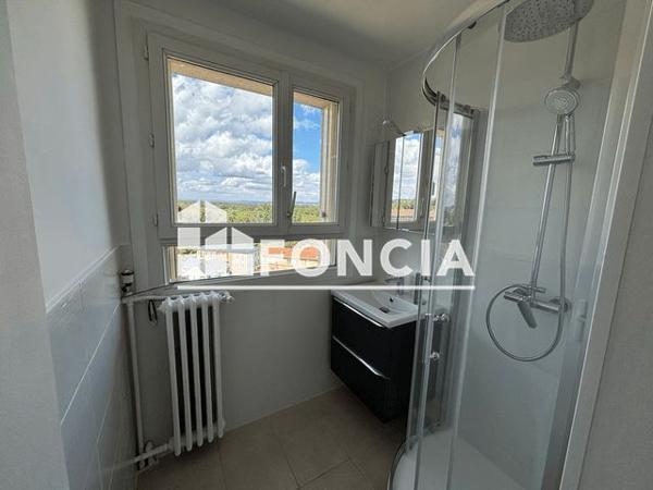 Location Appartement 3 pièces 53.39 m² - RESIDENCE BERNARD PALISSY Saint Germain En Laye 78100