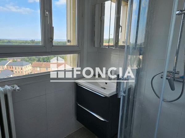 Location Appartement 3 pièces 53.39 m² - RESIDENCE BERNARD PALISSY Saint Germain En Laye 78100