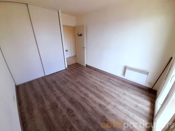 Location
                Appartement57,77 m² - 3 Pièces -
                    LUC LA PRIMAUBE (12450)