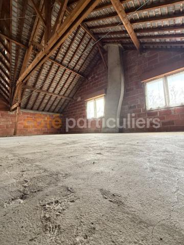 Vente
                Maison117 m² - 5 Pièces -
                    HAM (80400)