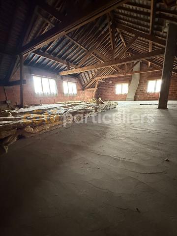 Vente
                Maison117 m² - 5 Pièces -
                    HAM (80400)