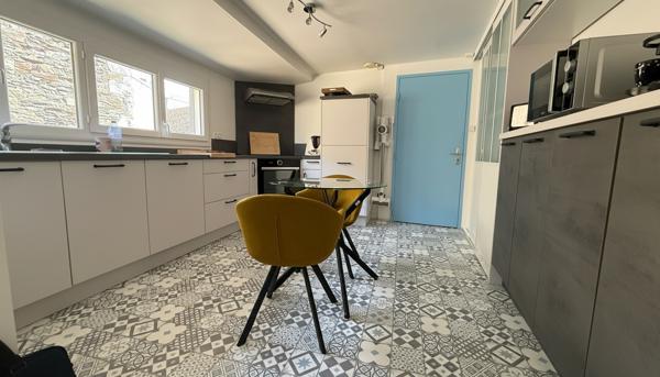 A VENDRE MAISON 6 PIECES - ANCENIS SAINT GEREON