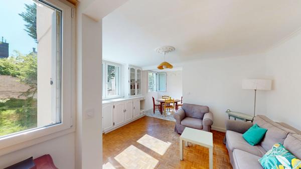 Appartement Montreuil 5 pièce(s) 84.09 m2