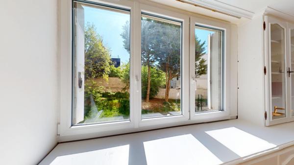 Appartement Montreuil 5 pièce(s) 84.09 m2