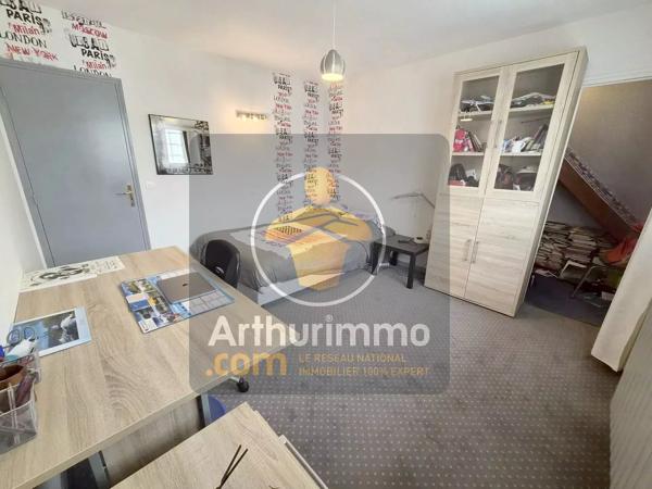Vente                                                      Maison
                        
                                         180 m2                     à Ormesson-sur-Marne