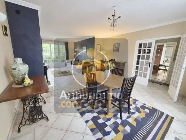 Vente                                                      Maison
                        
                                         180 m2                     à Ormesson-sur-Marne