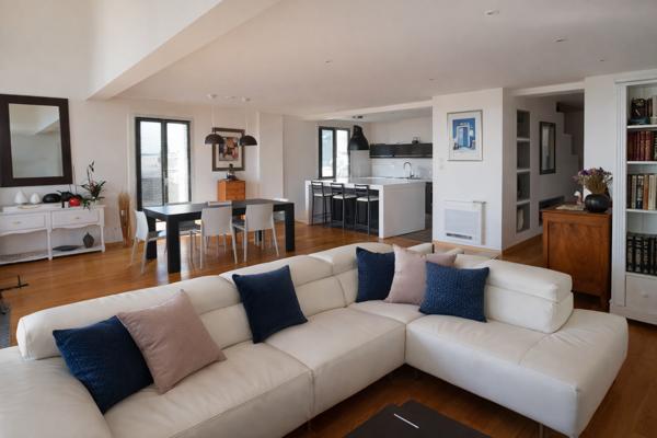 Loft 5 pièces - 146 m² Exclusivité efficity