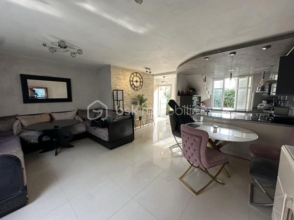 SOUS COMPROMIS
