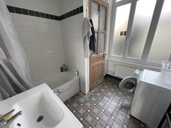 A LOUER : T3 à LILLE • • 1 125 € CC • Réf. 1557-1