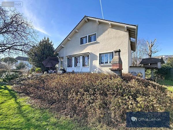 Maison à vendre à Divonne-les-Bains dans l'Ain (01220), ref : 01047-790
