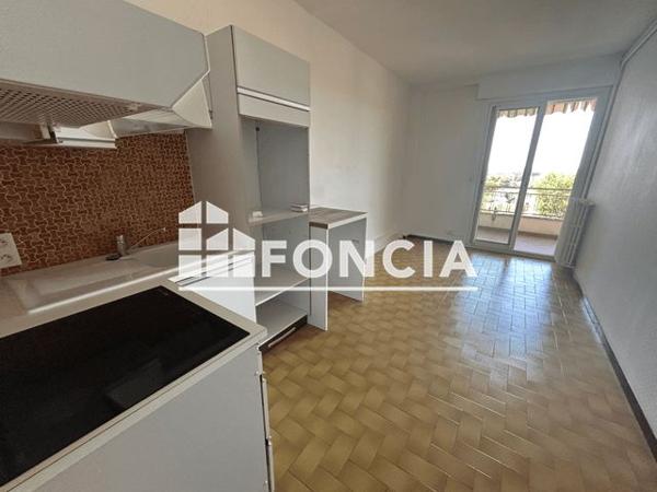 Location Studio 45.2 m² - 70 BOULEVARD DELTOUR Toulouse 31500