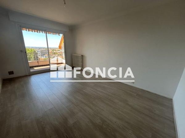 Location Studio 45.2 m² - 70 BOULEVARD DELTOUR Toulouse 31500