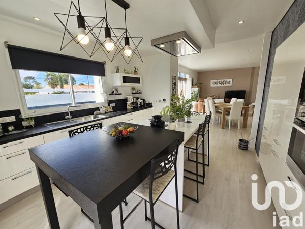 Maison à vendre 5 pièces 141 m² Challans