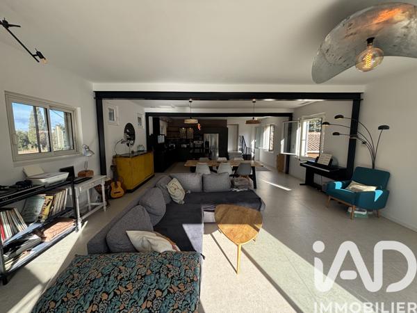 Maison à vendre 6 pièces 233 m² Miramas