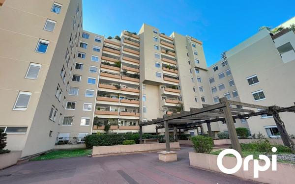 Appartement à vendre    2 pièces • 60,16 m2 Villeurbanne