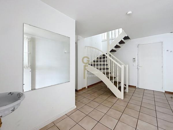 DUPLEX : 143M2, JARDIN ET GARAGE !