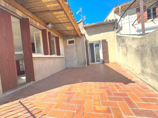 Maison de village T4 à rénover à Saint-Mitre-les-Remparts