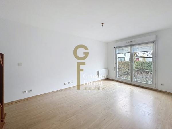 VILLA-APPARTEMENT T3 AVEC JARDIN ET PARKING