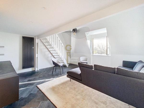 TRIANGLE D'OR - WESTMINSTER - BEAU TRIPLEX