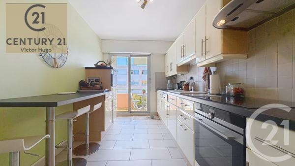 Appartement à vendre  4 pièces - 104,05 m 2   LIMOGES  - 87