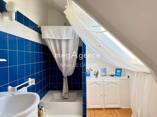 Maison à PLOUHINEC, 56680 - 5 pièces 120m²