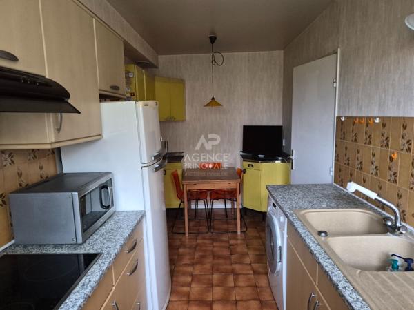 Maison Saint Germain En Laye 7 pièce(s) 140 m2 672 500 € **  - Référence  18280