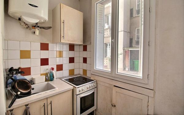 Appartement à vendre    1 pièce • 25 m2 Paris 17