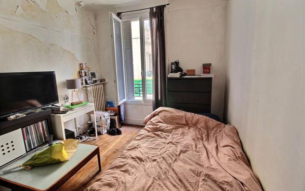 Appartement à vendre    1 pièce • 25 m2 Paris 17