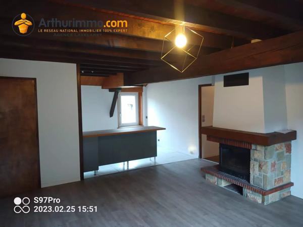 Vente                                                      Immeuble
                        
                     10 pièces                      347 m2                     à Bélesta