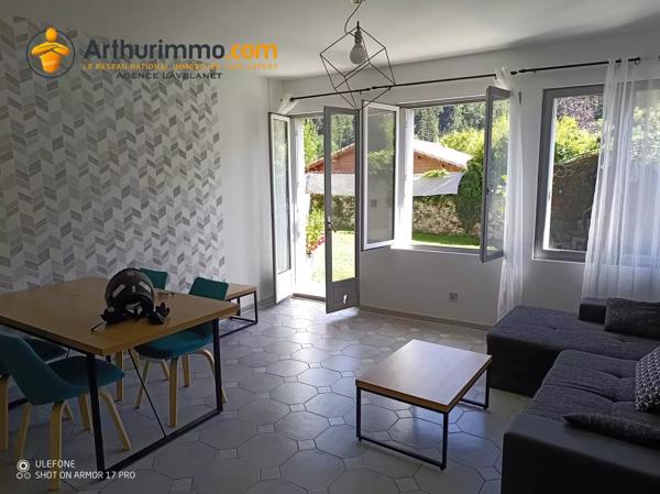 Vente                                                      Immeuble
                        
                     10 pièces                      347 m2                     à Bélesta